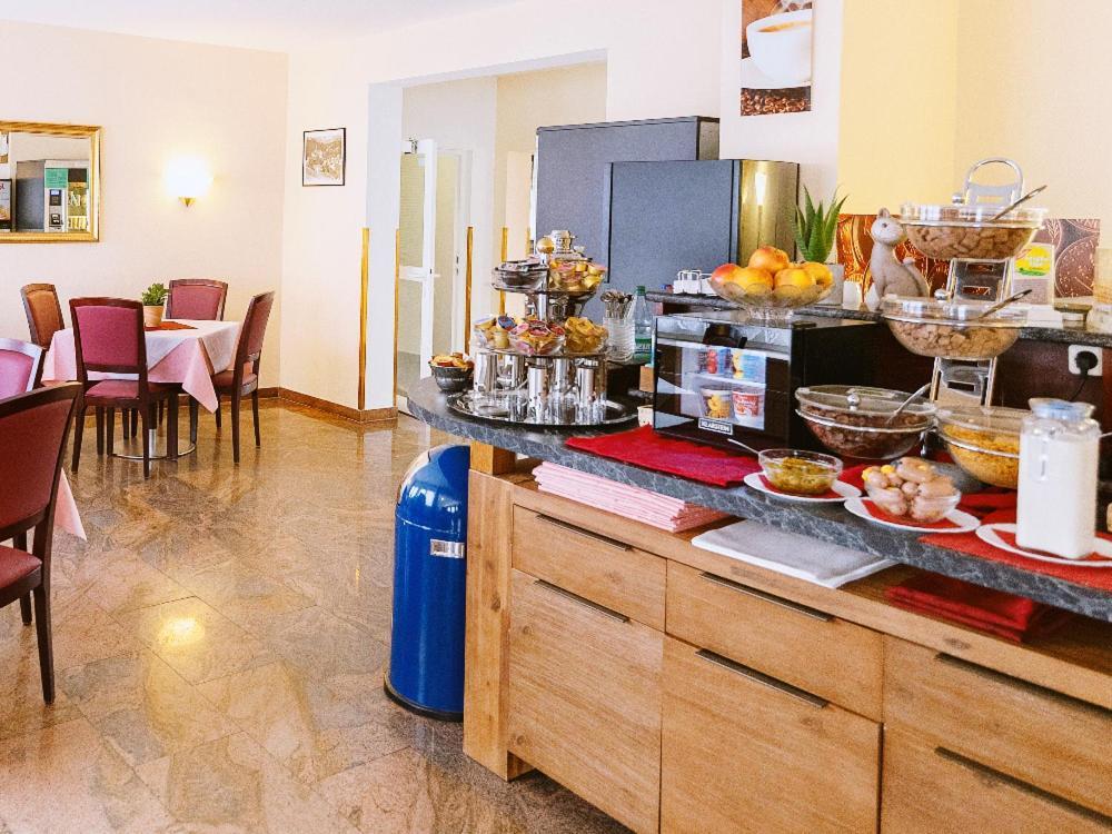 Turm Hotel Hanau Екстериор снимка